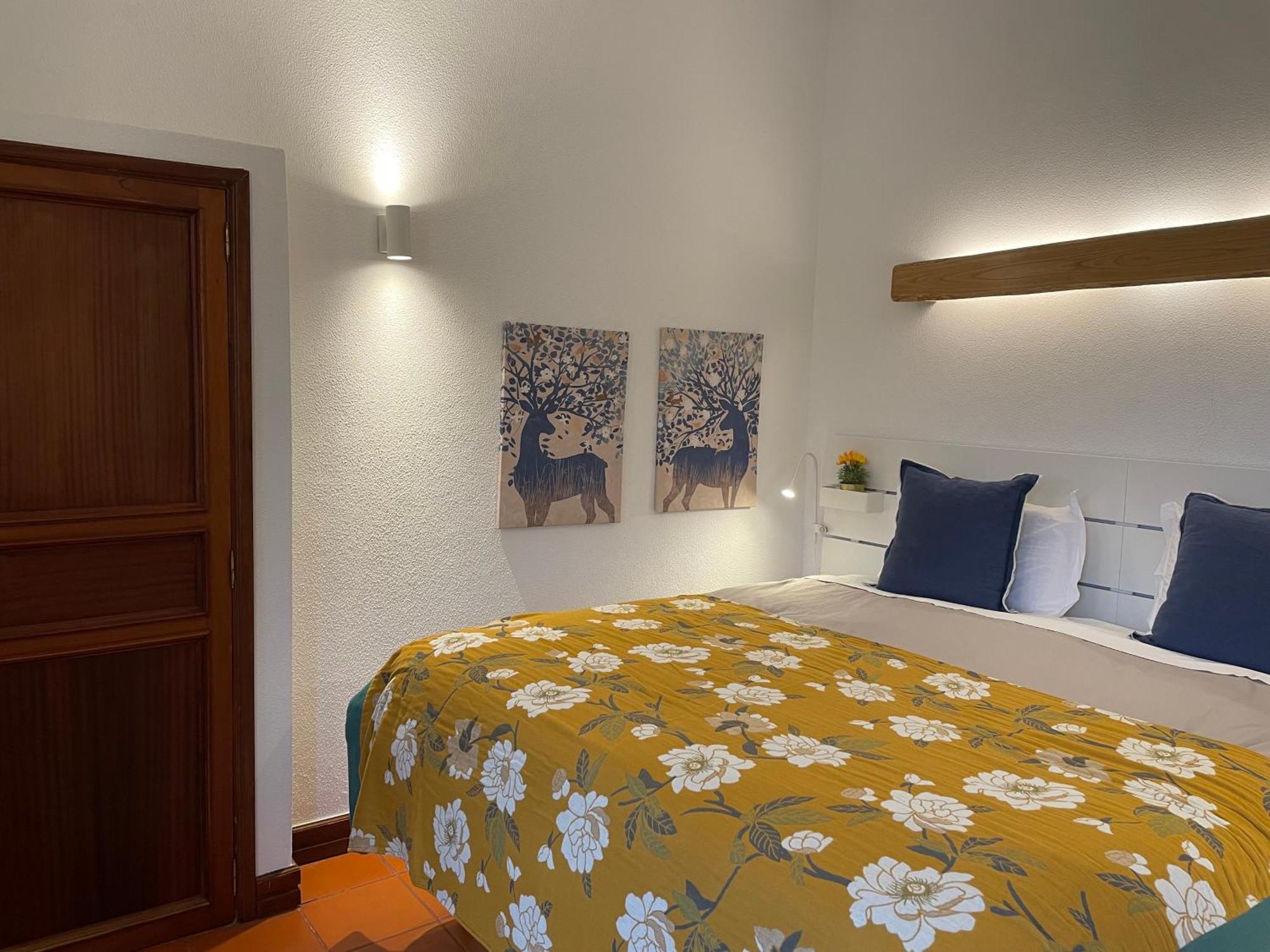 The Quixote House Bed & Breakfast Caminha Exterior photo